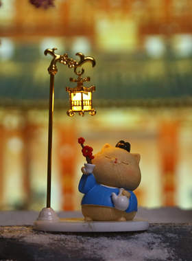 新款御猫送福创意可爱宫廷招财猫小摆件古风工艺品桌面摆件装饰品