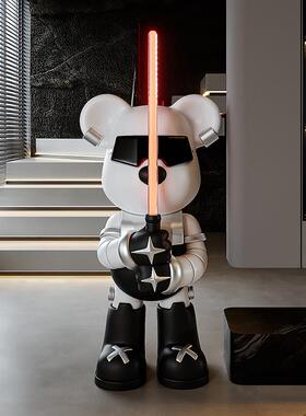 光剑暴力熊大型落地摆件轻奢高档客厅台球厅玩偶潮玩手办大装饰品