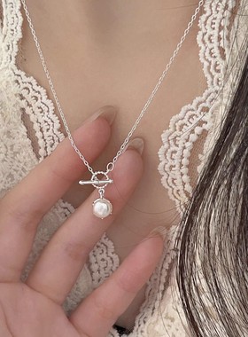 珍珠涟漪OT扣项链女时尚轻奢韩版ins风珍珠木棍小众设计锁骨链