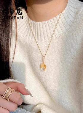 金店同款沙金镶钻金铲铲吊坠小众高级感镶钻小铲子项链新中式国潮