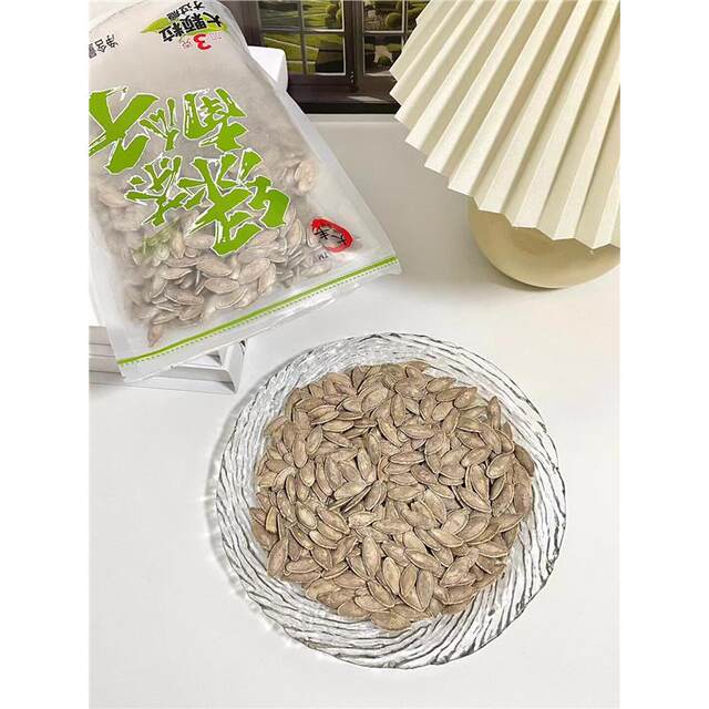 Dafeng Green Tea Pumpkin Seeds 303g Pumpkin Seeds Wuxi Dafeng Melon Seeds New Snacks Nuts Roasted Seeds Bags