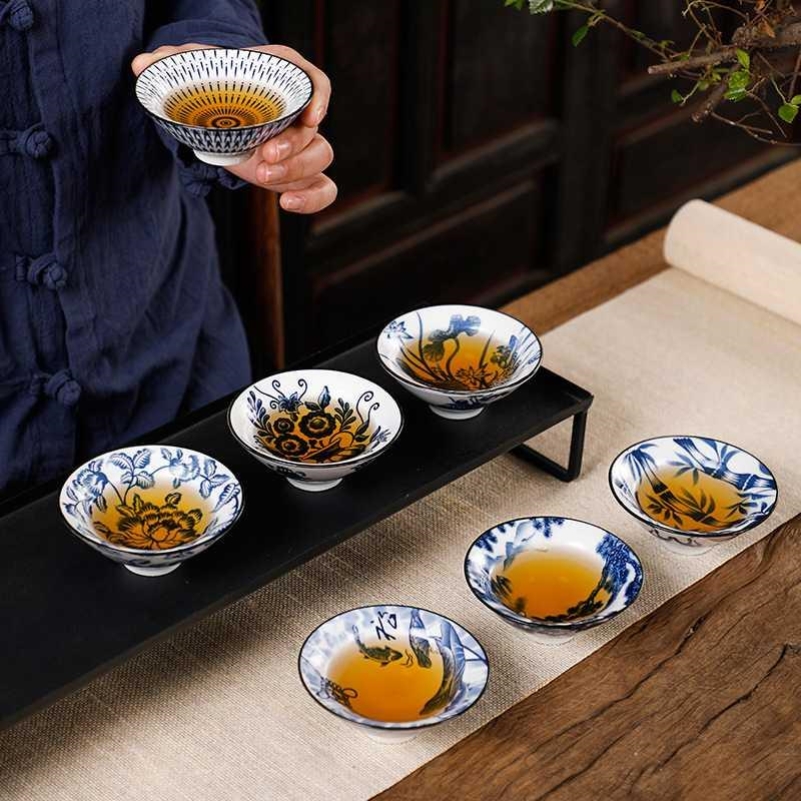 Retro Blue and White Porcelain Teacup Ceramic single teacup-图0