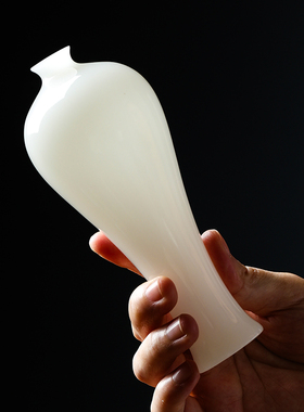 创意冰种璞玉美人瓶陶瓷花瓶摆件家居装饰品白色简约客厅装饰摆件