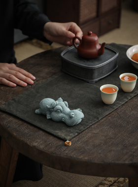 辉道青砂石茶宠摆件新中式