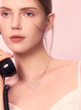 设界周大生DC蜜桃气泡水项