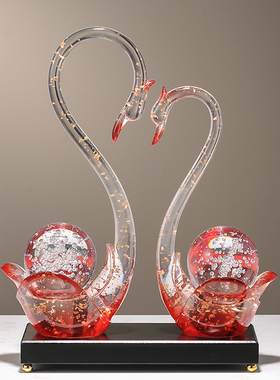 情侣天鹅摆件一对高级感客厅酒柜家居装饰结婚新房玄关软装工艺品