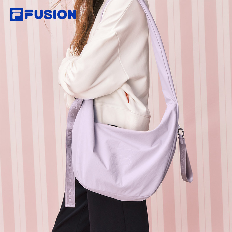 Crescent bag | FILAFUSION trendy brand