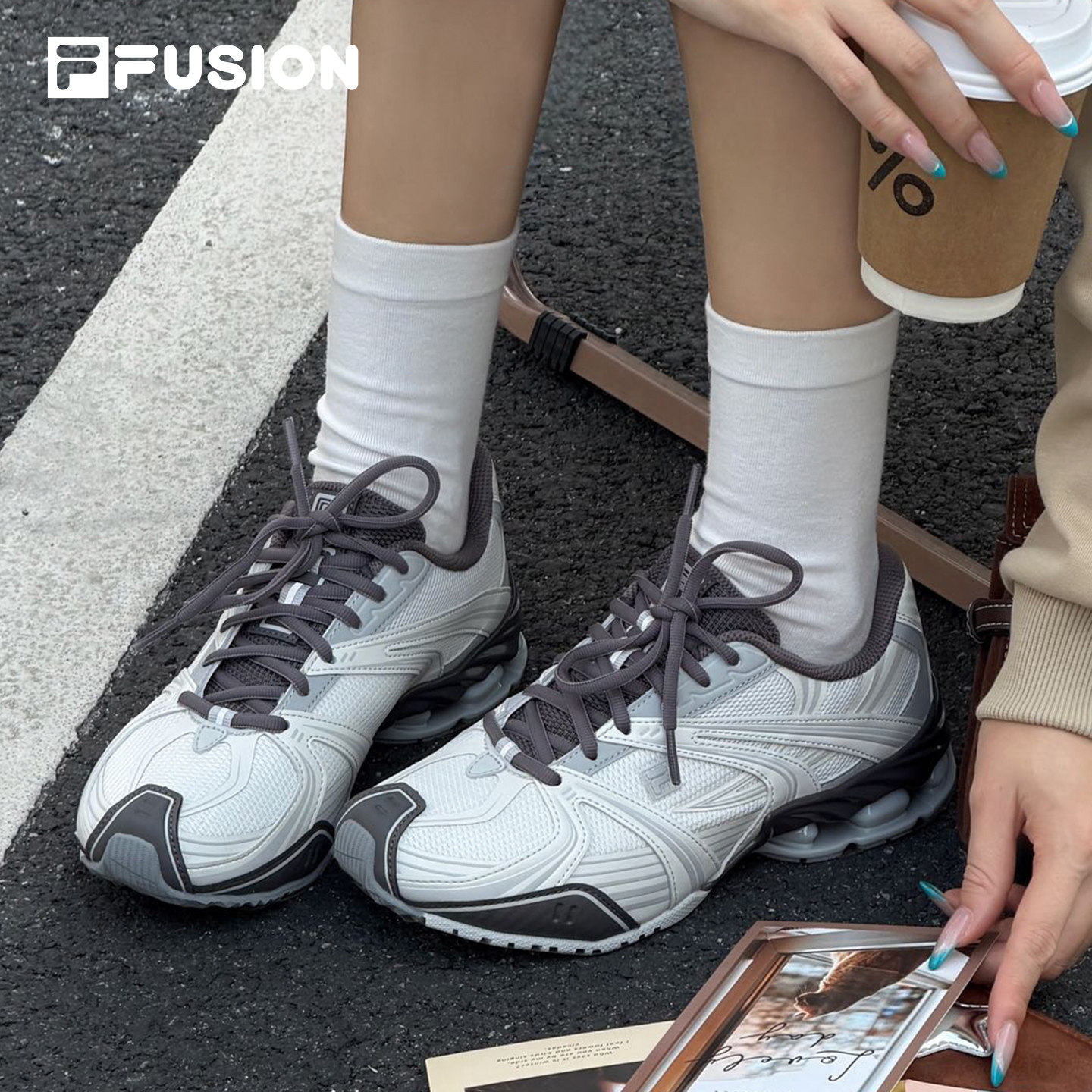 【FILA】复古透气休闲鞋