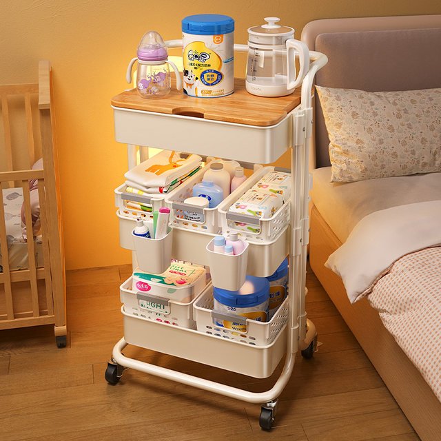 Night feeding artifact mother and baby products