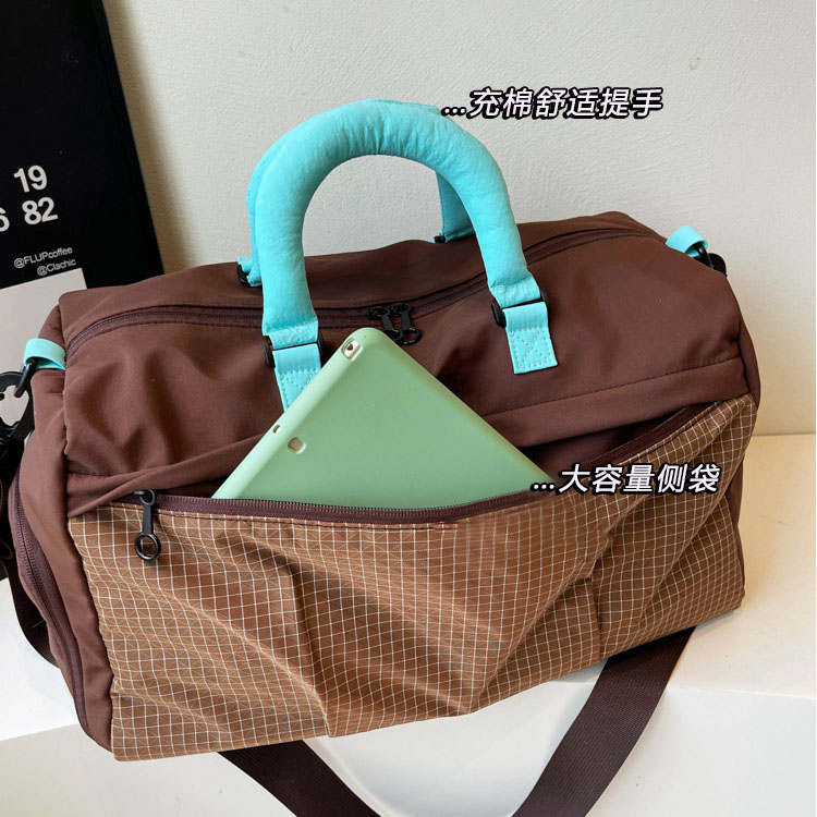 Large-capacity portable short-distance travel bag women's multi-functional crossbody storage bag men's wet and dry separation sports fitness bag