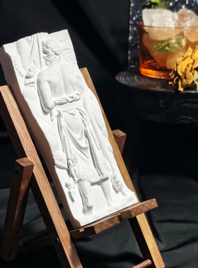 柏拉图真柱浮雕摆件香薰石膏雕塑高级感桌面酒柜居家装饰创意礼物