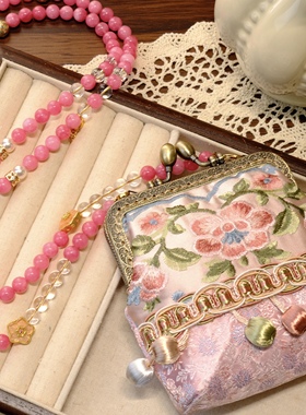 春季新品新中式国风手工刺绣绣花斜挎链条手机包可拆卸手机链