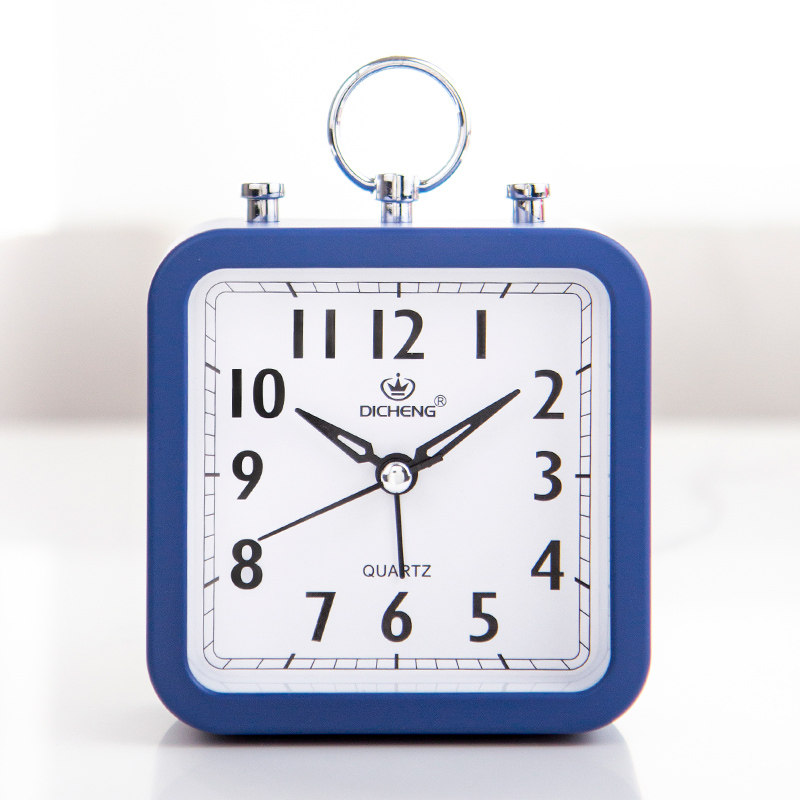 北欧风简约小闹钟糖果色可挂墙面创意静音扫秒学生用上班族用时钟,淘宝优惠券,粉丝福利购,淘宝优惠卷