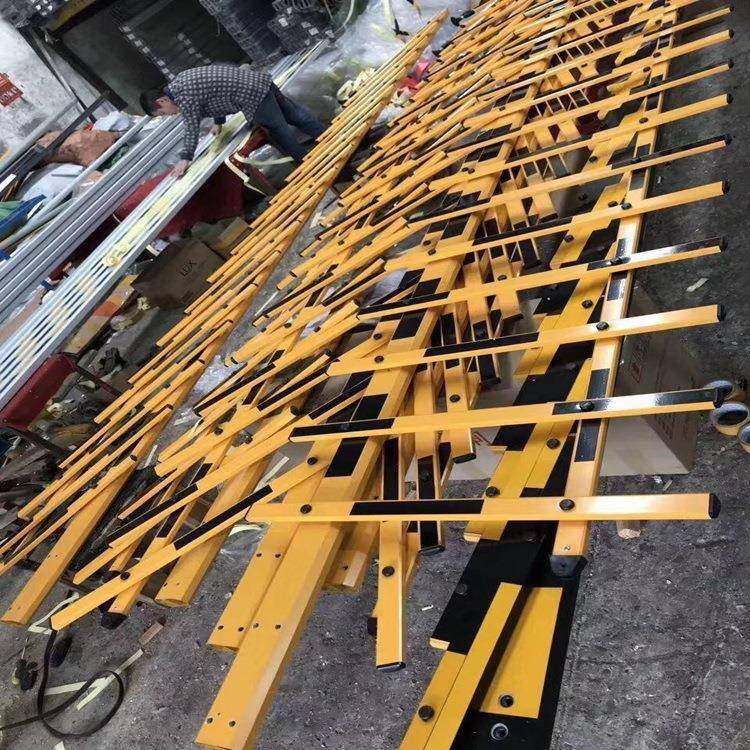 重庆胶条道闸杆内置灯条道闸杆外置灯条道闸杆压力波道闸杆气囊杆,淘宝优惠券,粉丝福利购,淘宝优惠卷