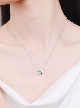 S925纯银莫桑石项链女简约轻奢经典四爪鼻屎吊坠锁骨链送朋友礼物