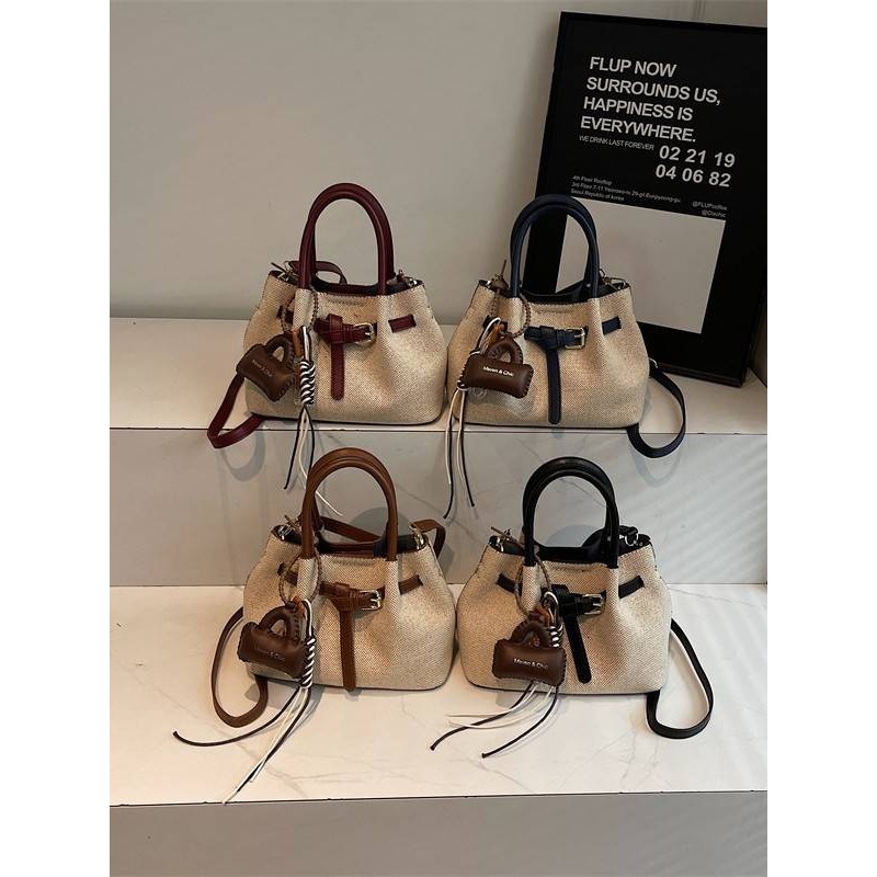 专柜品牌秋冬复古手提水桶小包包流行单肩包2025新款时尚百搭通勤,淘宝优惠券,粉丝福利购,淘宝优惠卷