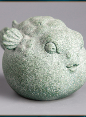 逗兽记砂石国潮河豚茶宠桌面摆件