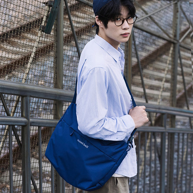 Montbell outdoor backpack crossbody bag ຖົງບ່າ