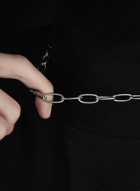 2026十字项链男钛钢不掉色简约设计扁椭圆回形链服装链女高级百搭