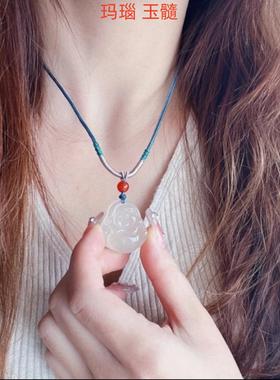 2026白玉髓冰种笑佛吊坠冷淡风中式项链女款小孩弥勒佛白玛瑙玉佩