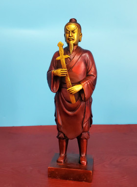 张道陵侍者铜像高约30公分