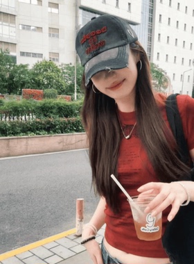 鸭舌帽字母黑色牛仔做旧千禧辣妹