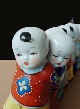 彩绘陶瓷新中式风复古人物雕塑