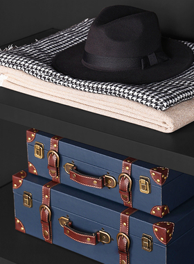 E-Pin 逸品家居衣帽间软装男士深蓝色装饰摆件衣柜衬衫手提箱马甲