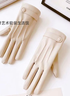 样板房卧室衣帽间梳妆台道具首饰化妆软装饰品橙绿色主题搭配组合