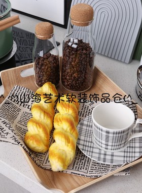 样板间厨房绿色花艺主题面包盘套装水壶锅具组合软装饰品拍摄道具