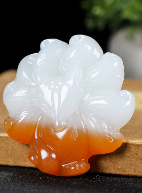 玉石匠新疆和田羊脂玉黄白玉狐狸吊坠昆仑玉黄玉九尾狐狸玉石挂件