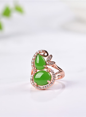 新疆和田玉碧玉葫芦玉戒指 女款菠菜绿色活扣玉葫芦指环可调节