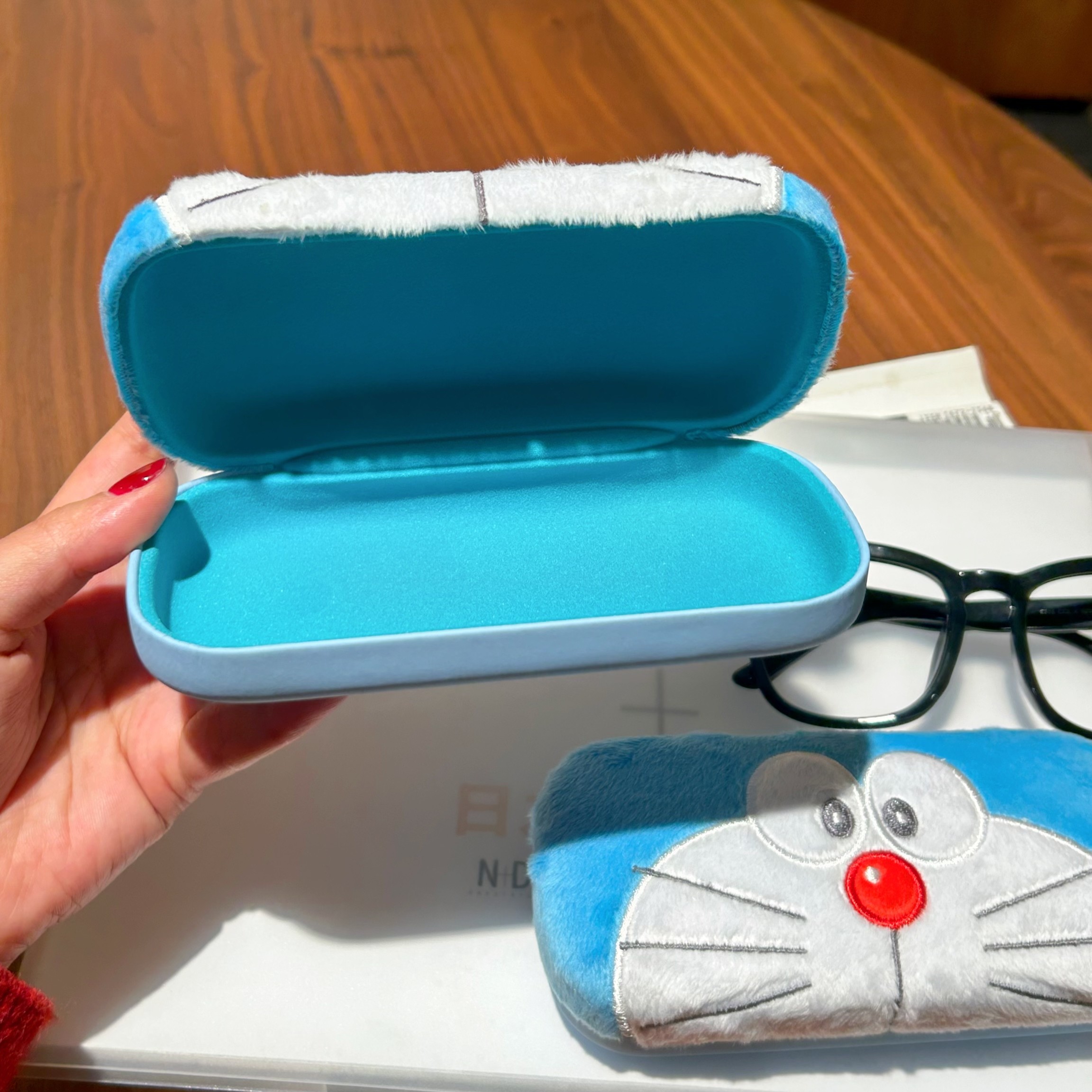 新品叮当收纳盒哆拉A梦眼镜盒高品质生日礼物防压高颜值眼镜盒,淘宝优惠券,粉丝福利购,淘宝优惠卷