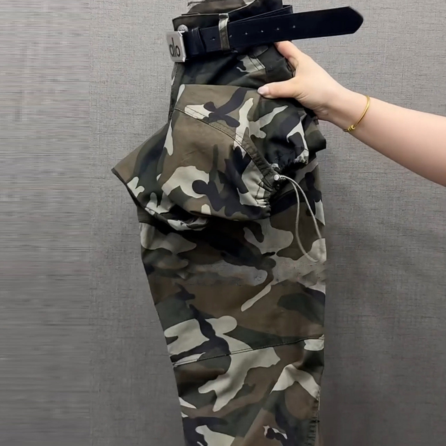 军绿色女高腰抽绳两穿束脚弯刀裤女春季宽松舒适显瘦胖妹妹裤子,淘宝优惠券,粉丝福利购,淘宝优惠卷