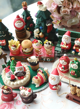 节日老人雪橇可爱风场景圣诞树