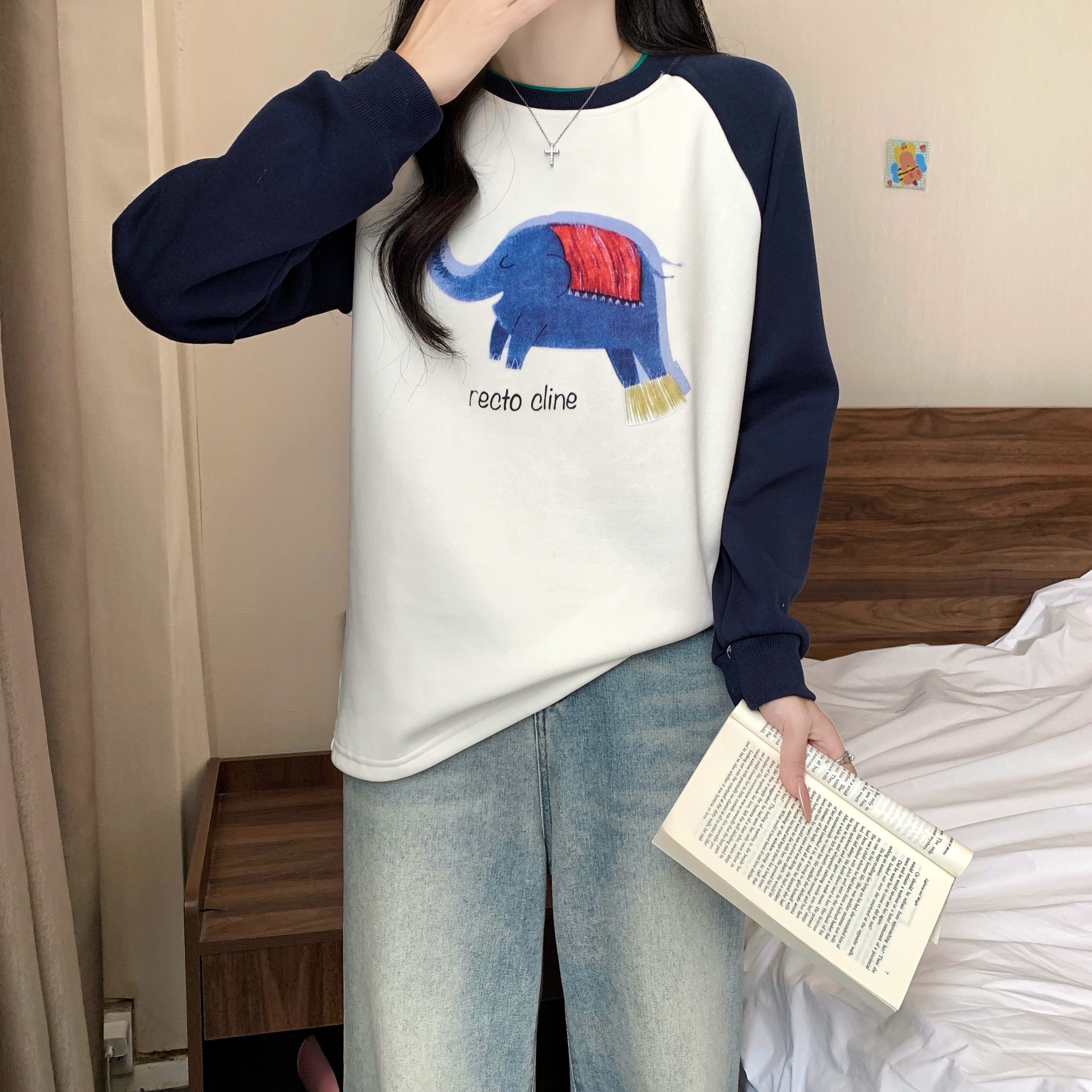 实拍加绒银狐绒大码女装撞色卫衣百搭简约休闲上衣胖MM遮肉宽松,淘宝优惠券,粉丝福利购,淘宝优惠卷