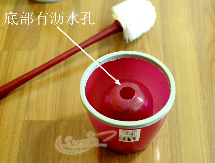 Korean drain toilet brush with seat