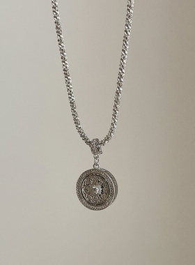 可旋转镂空八宝罗盘吊坠项链女新中式轻奢国潮时尚潮流颈链锁骨链