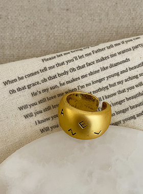 哑光磨砂字母金属开口戒指女复古做旧小众高级感个性时尚指环戒子