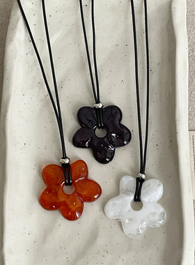 彩色不规则树脂花朵吊坠黑绳项链小众ins潮流时尚气质颈链锁骨链