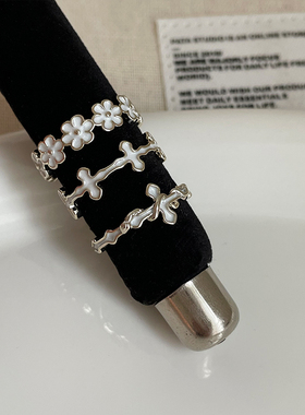 法式温柔白色珐琅花朵十字架开口戒指女轻奢高级感简约指环戒子