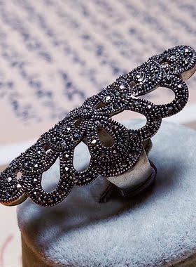 承李李原创设计风镂空雕花戒指