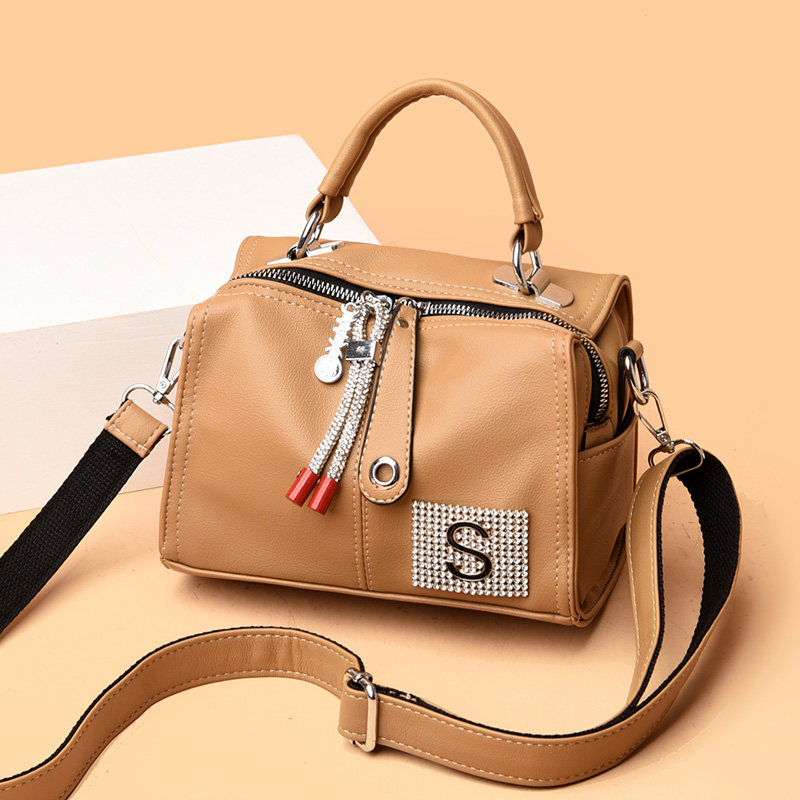 2021新款高级感软pu时尚百搭斜跨包 娴妃女士包袋