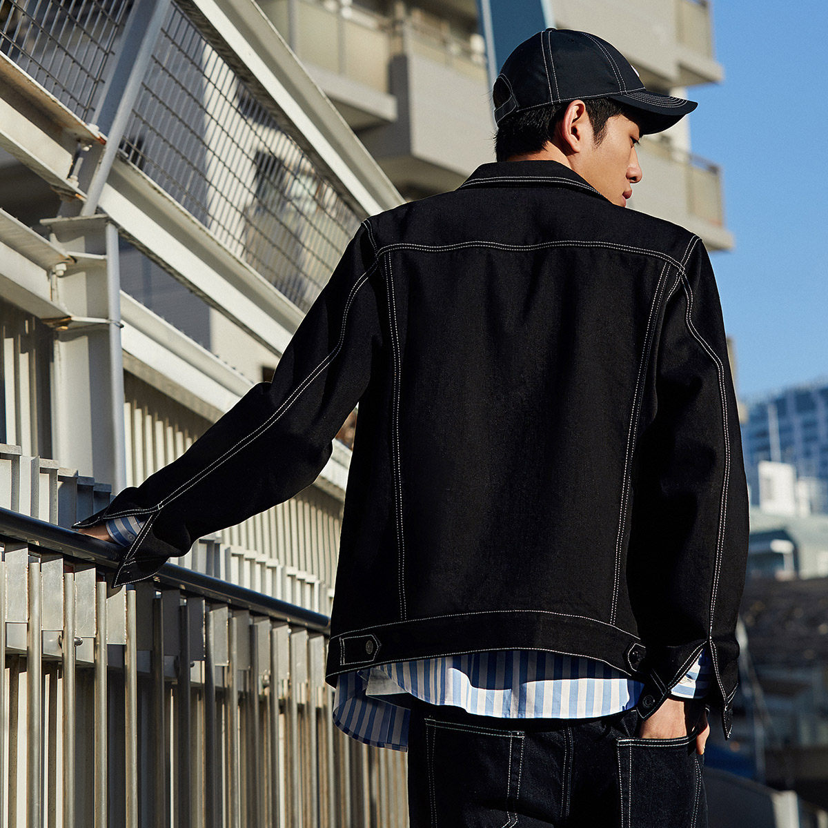 太平鸟男装奥莱牛仔男新款黑色夹克 太平鸟男装outlets店夹克