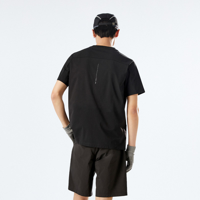 【重磅】太平鸟男装机能口袋短袖t恤 太平鸟男装outlets店T恤