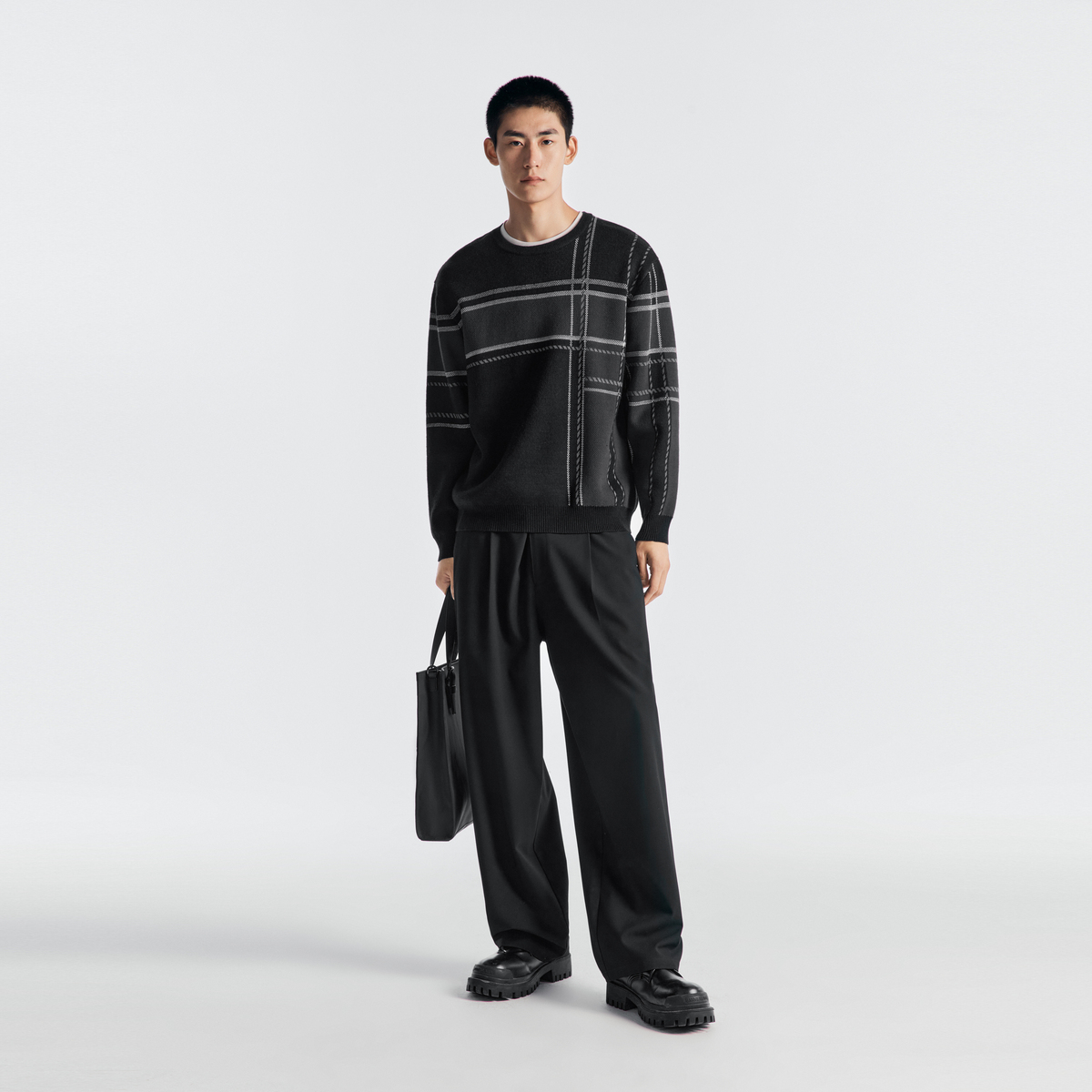  太平鸟男装outlets店针织衫/毛衣