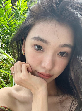 易梦玲同款耳钉精致小巧
