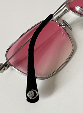 显脸白百搭氛围感出片率极高