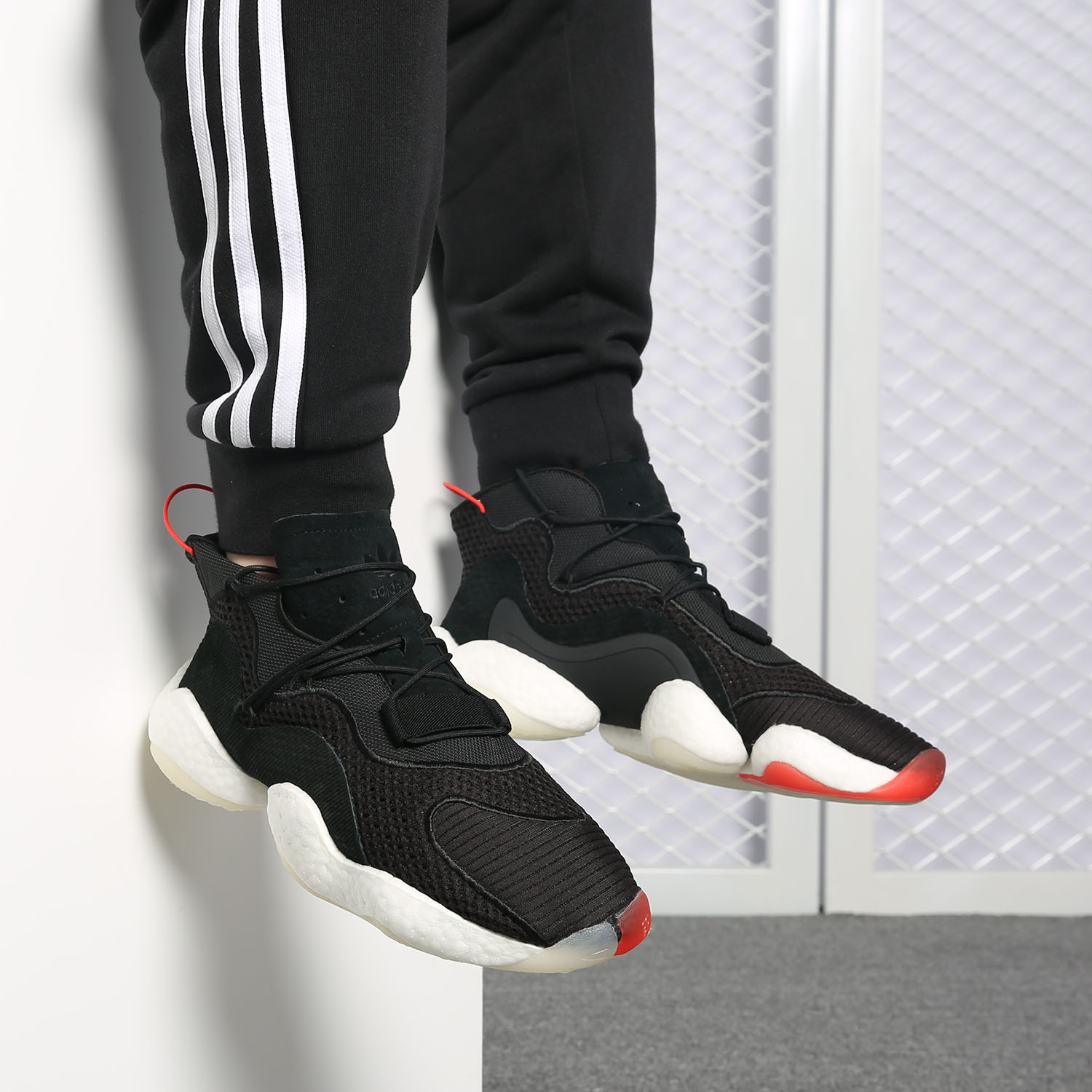 Adidas/阿迪达斯正品 Crazy BYW Boost天足男子运动篮球鞋B37480-图1