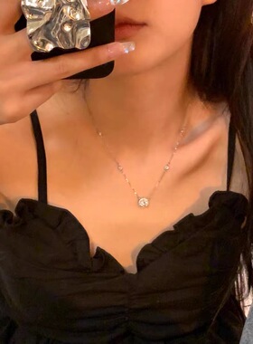 店主推荐款~超闪项链女设计感小众时尚通勤锁骨链2023年新款